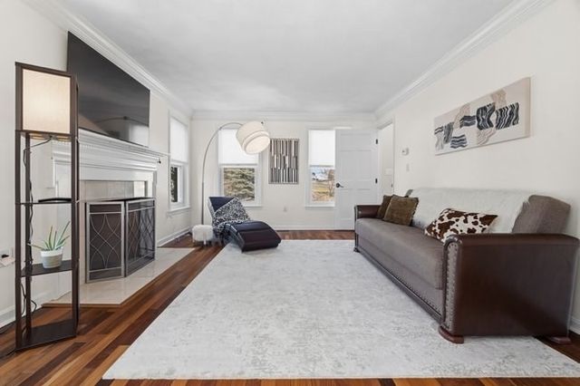 7 Blacksmith Way, Saugus, MA 01906