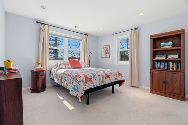 7 Blacksmith Way, Saugus, MA 01906