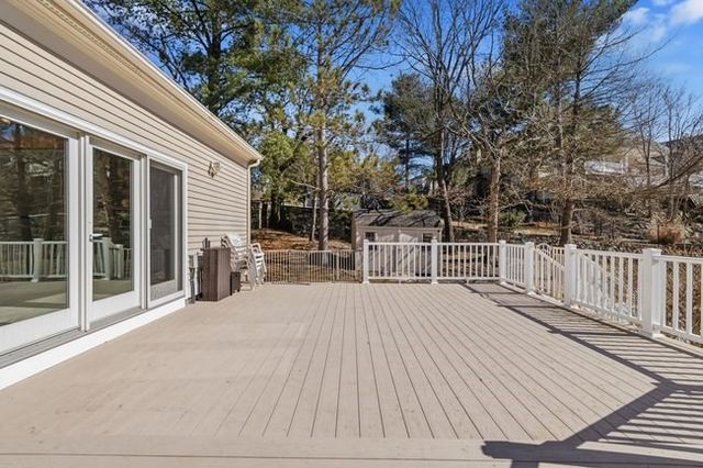 7 Blacksmith Way, Saugus, MA 01906