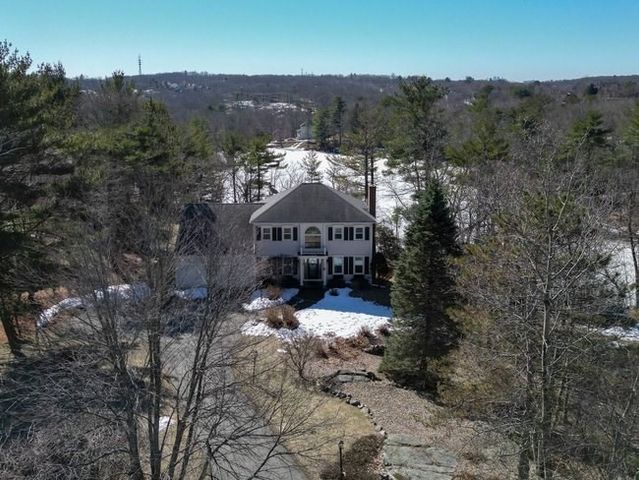 7 Blacksmith Way, Saugus, MA 01906