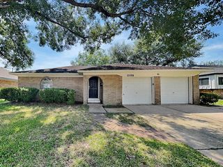 10014 Catlett Lane, La Porte, TX 77571
