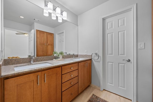 6104 Carry Back LN, Austin, TX 78746