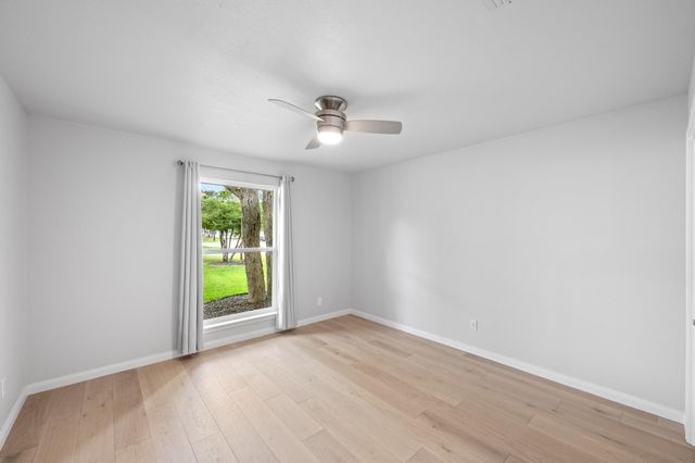 6104 Carry Back LN, Austin, TX 78746