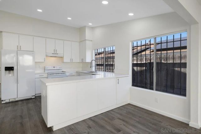 6296 Varney Dr, San Diego, CA 92114