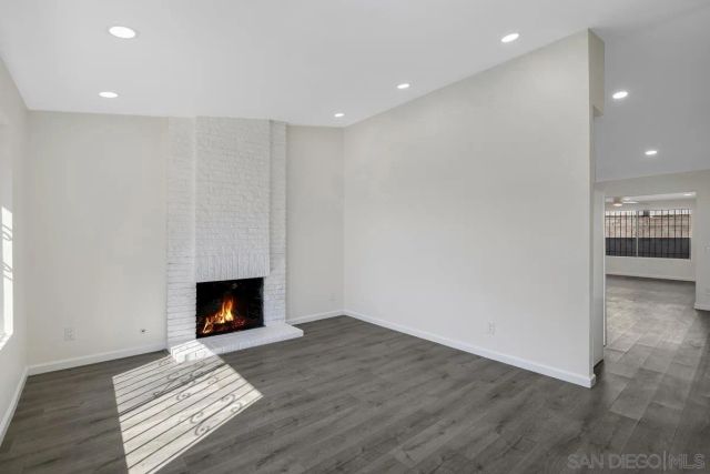 6296 Varney Dr, San Diego, CA 92114