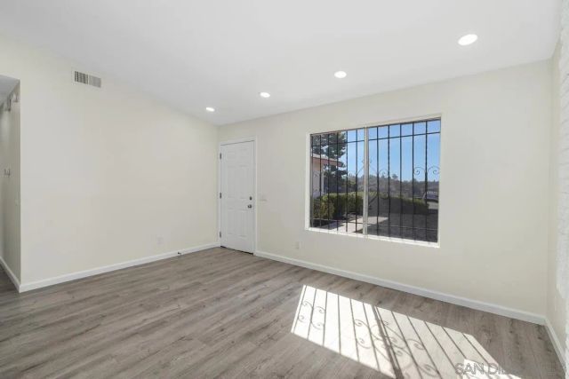 6296 Varney Dr, San Diego, CA 92114