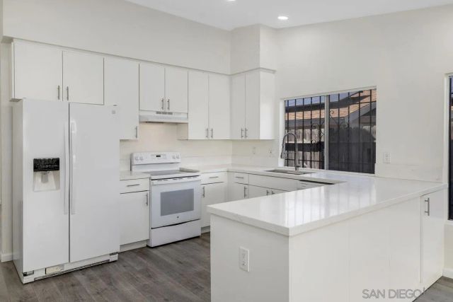 6296 Varney Dr, San Diego, CA 92114