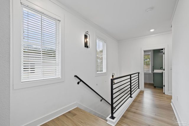 1421 E Texar Dr, Pensacola, FL 32503