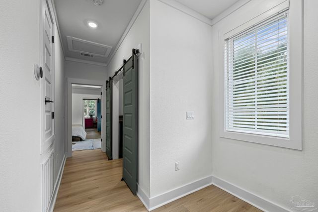 1421 E Texar Dr, Pensacola, FL 32503