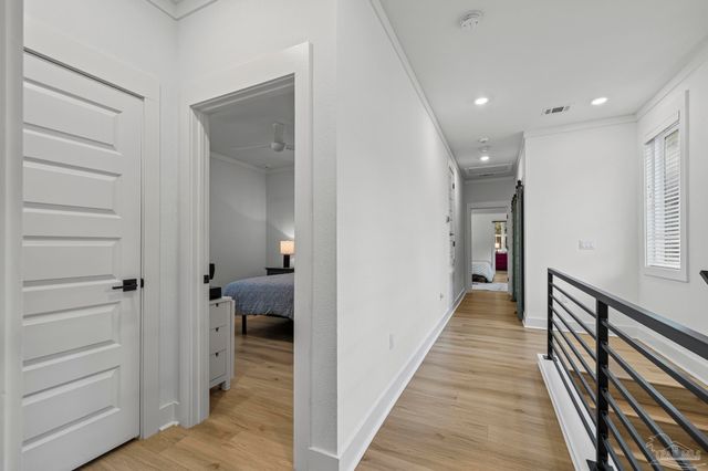 1421 E Texar Dr, Pensacola, FL 32503