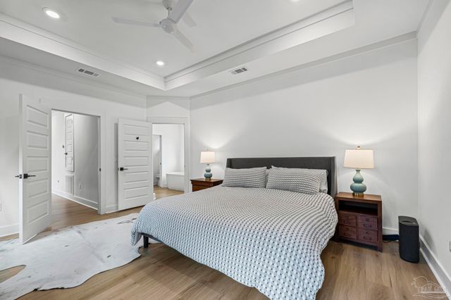 1421 E Texar Dr, Pensacola, FL 32503