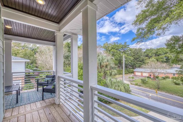 1421 E Texar Dr, Pensacola, FL 32503