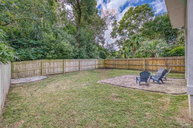 1421 E Texar Dr, Pensacola, FL 32503