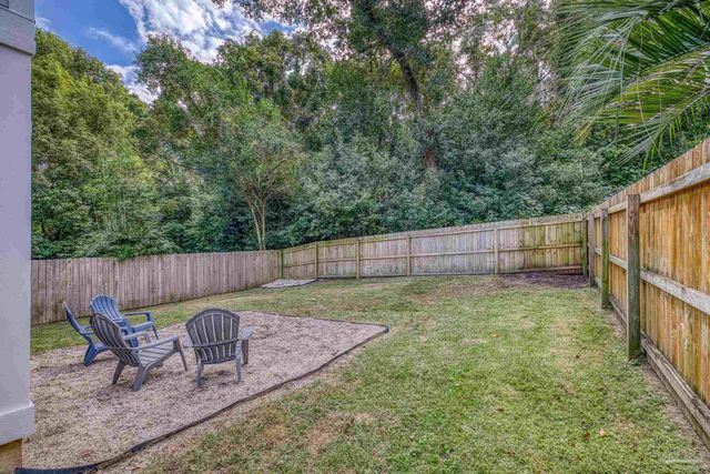 1421 E Texar Dr, Pensacola, FL 32503