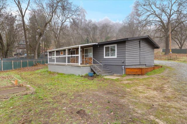 2526 Upper River Road, Grants Pass, OR 97526