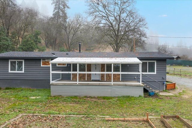 2526 Upper River Road, Grants Pass, OR 97526