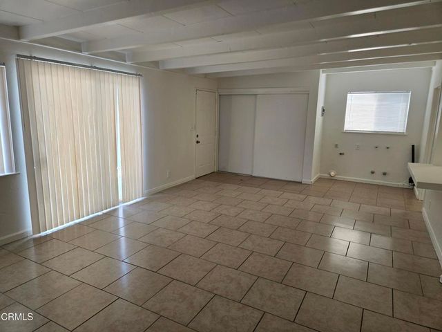 44226 2nd Street E, Lancaster, CA 93535