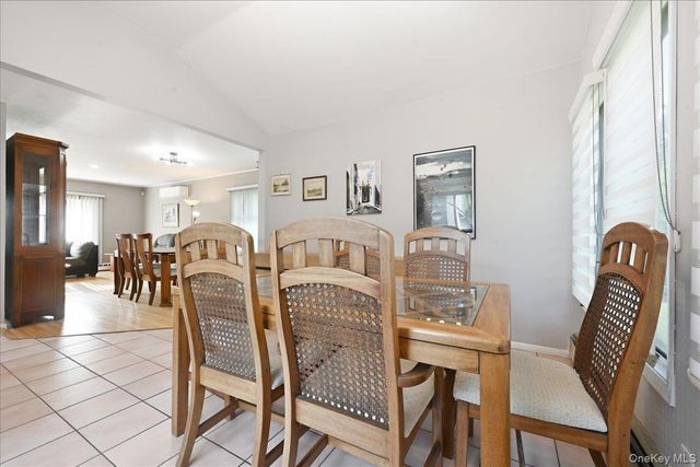 658 Richmond Road, East Meadow, NY 11554