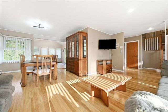 658 Richmond Road, East Meadow, NY 11554