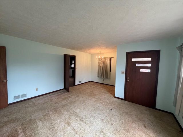 580 Lee Ann SW Drive, Smyrna, GA 30082