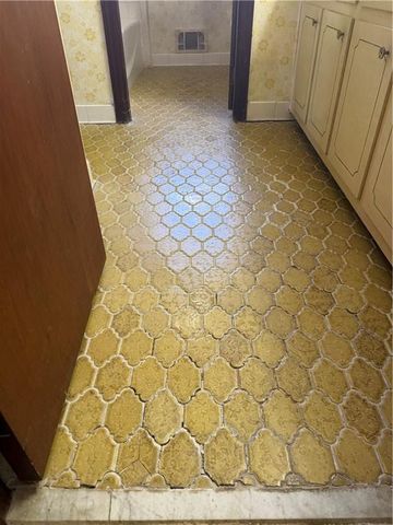 580 Lee Ann SW Drive, Smyrna, GA 30082