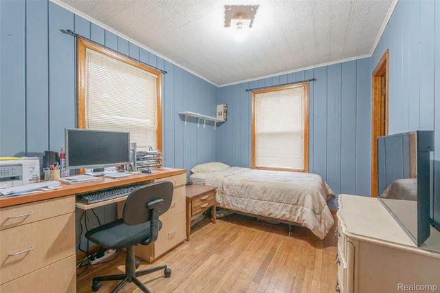 5985 Rowley Boulevard, Waterford Charter Township, MI 48329