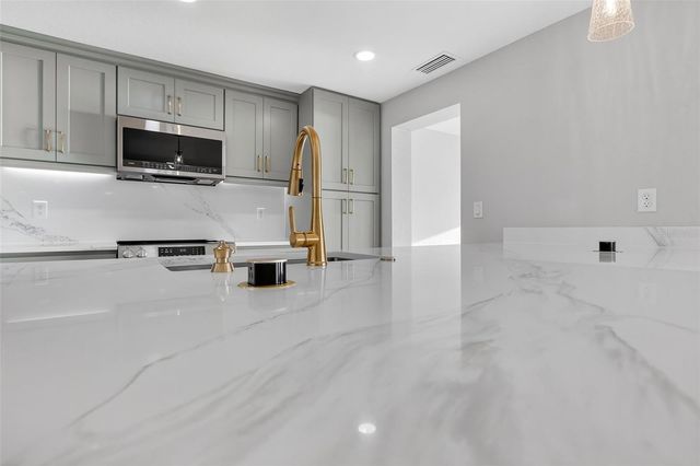 1424 LEMON BAY DRIVE, Englewood, FL 34223