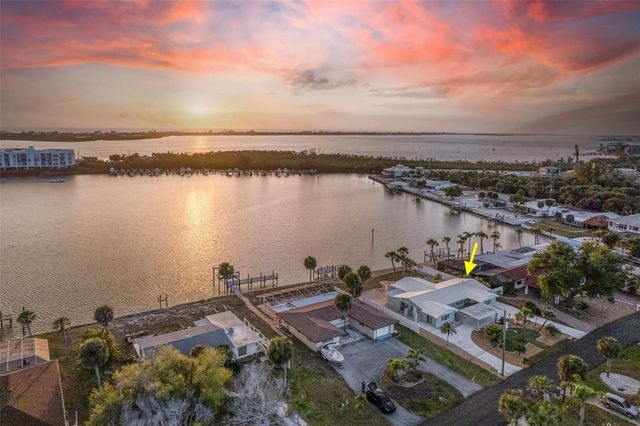 1424 LEMON BAY DRIVE, Englewood, FL 34223