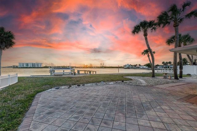 1424 LEMON BAY DRIVE, Englewood, FL 34223