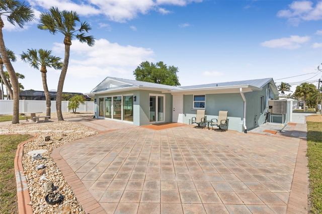 1424 LEMON BAY DRIVE, Englewood, FL 34223