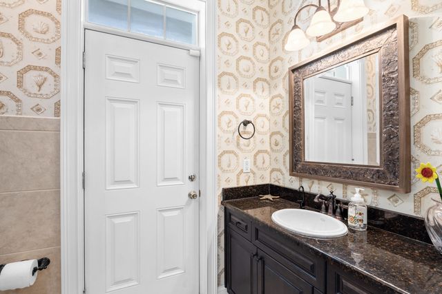 21 Highwood Circle, Murrells Inlet, SC 29576