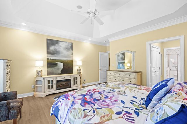 21 Highwood Circle, Murrells Inlet, SC 29576