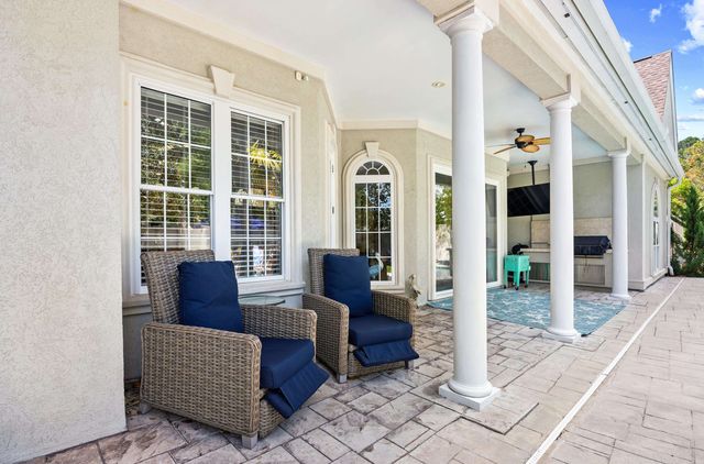 21 Highwood Circle, Murrells Inlet, SC 29576
