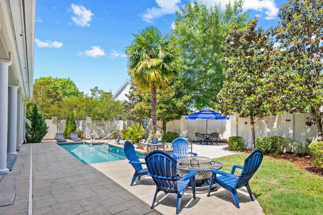 21 Highwood Circle, Murrells Inlet, SC 29576
