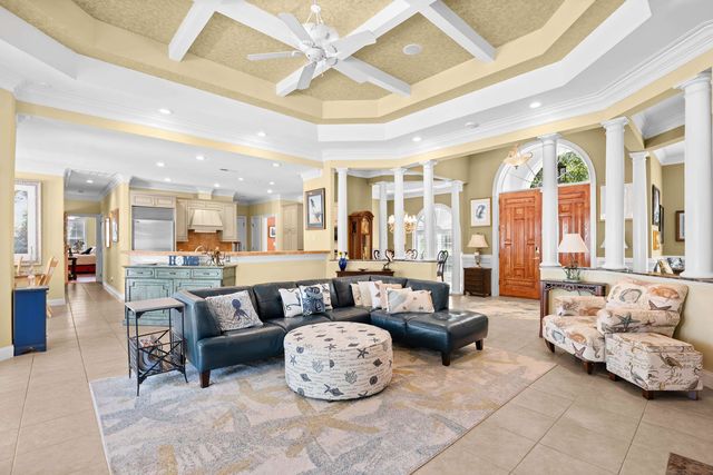 21 Highwood Circle, Murrells Inlet, SC 29576