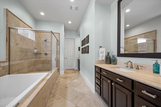 246 E 28th Street, Houston, TX 77008