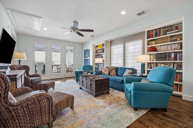 246 E 28th Street, Houston, TX 77008