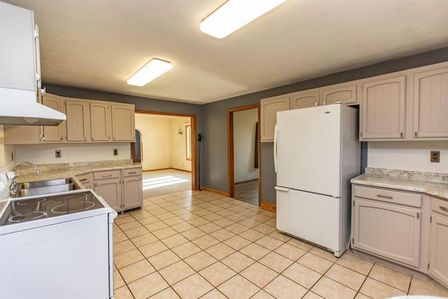 18553 Taylor Road, Muscoda, WI 53573