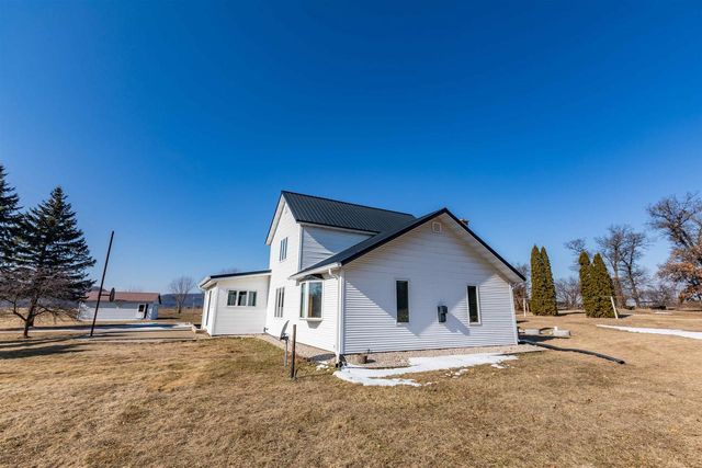 18553 Taylor Road, Muscoda, WI 53573