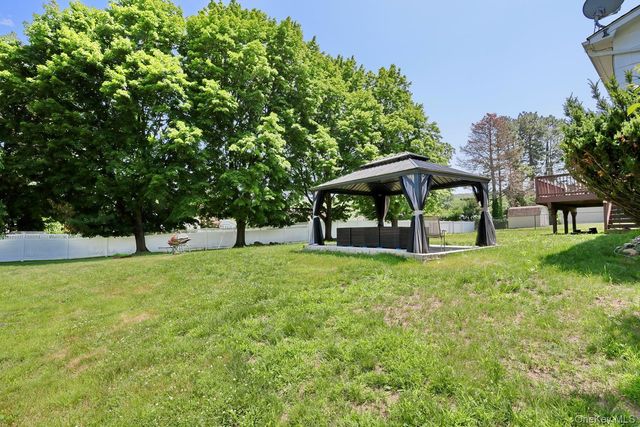 20 Woodridge Drive, Thiells, NY 10984