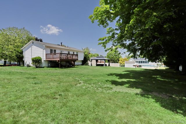 20 Woodridge Drive, Thiells, NY 10984