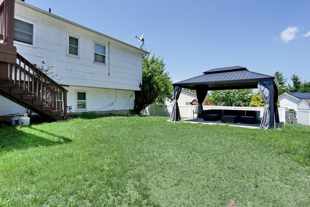 20 Woodridge Drive, Thiells, NY 10984