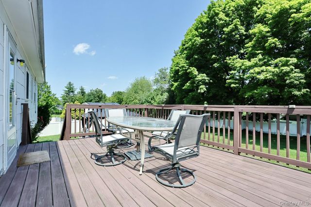 20 Woodridge Drive, Thiells, NY 10984