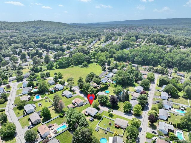 20 Woodridge Drive, Thiells, NY 10984