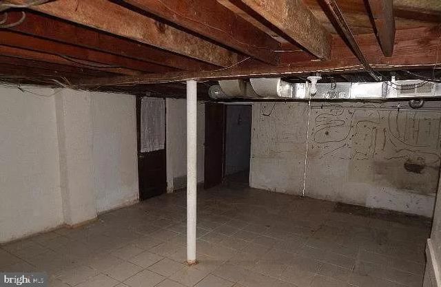 32 KESWICK AVE, Ewing, NJ 08638