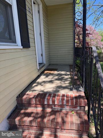 32 KESWICK AVE, Ewing, NJ 08638