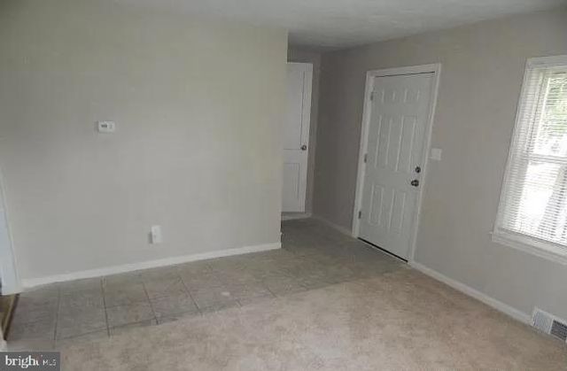 32 KESWICK AVE, Ewing, NJ 08638
