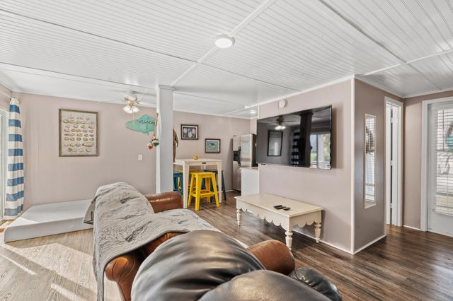 508 21st Ave. N, North Myrtle Beach, SC 29582
