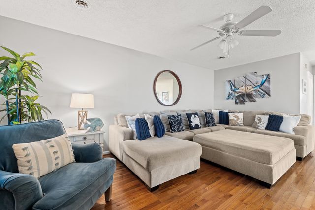 508 21st Ave. N, North Myrtle Beach, SC 29582
