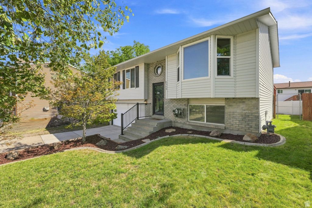 5569 W TIGER LILY CT, West Jordan, UT 84081 — photo 3